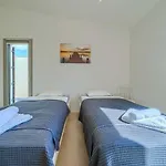 New Pine Haven , Private Heated Pool Sleeps 8, Tranquil Retreat
