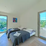 Villa Pine Haven - Heated Pool, Sea Views & Bbq Terrace I Brac Bobovisca