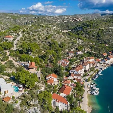 فيلة Pine Haven - Heated Pool, Sea Views & Bbq Terrace I Brac *